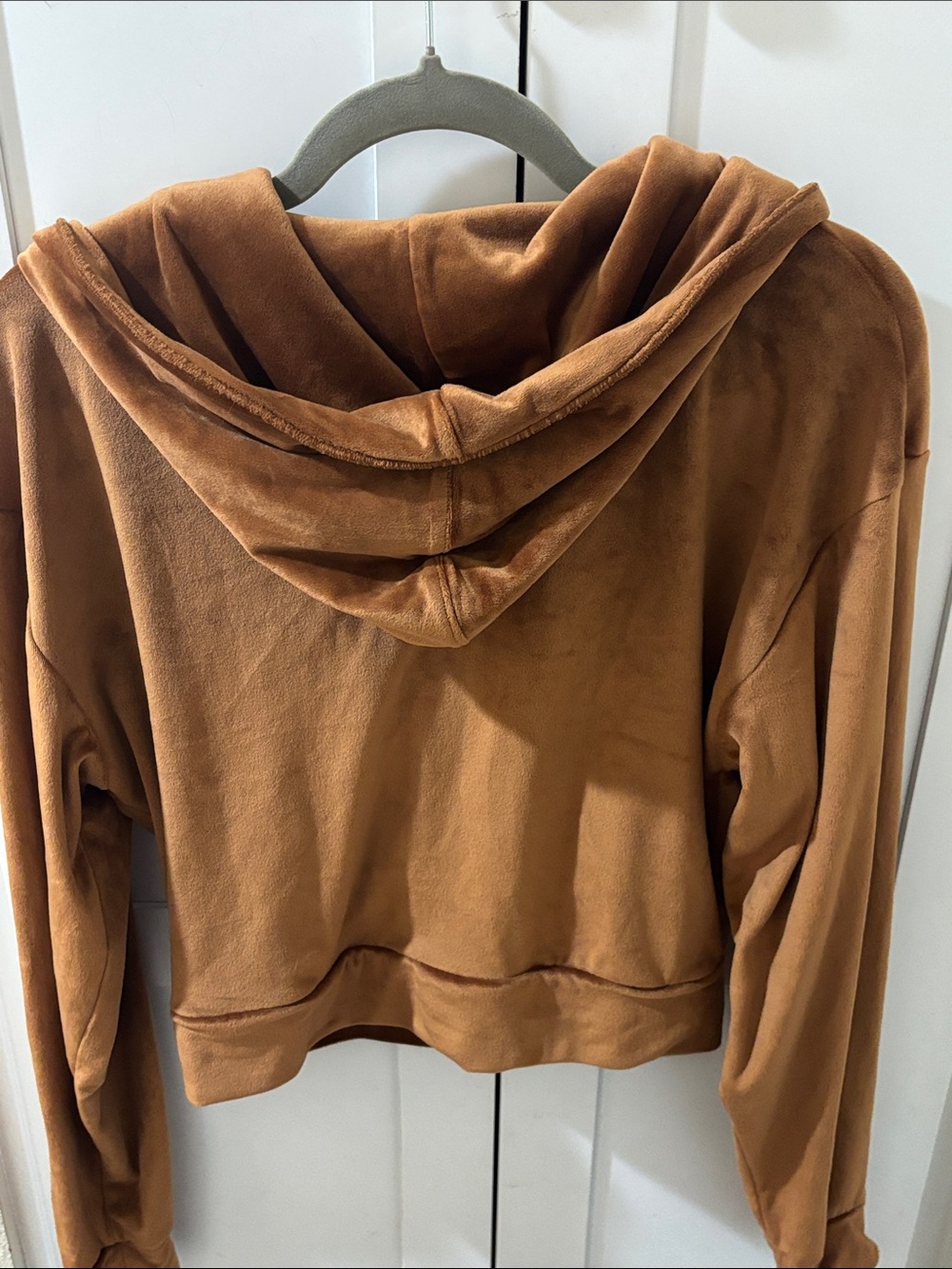 SKIMS Velour Women's Hoodie - Picture 3 of 3